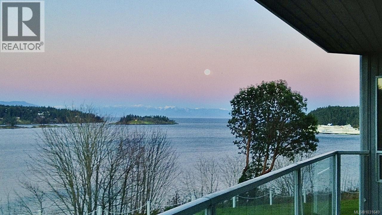 #205 2560 Departure Bay Rd - 19