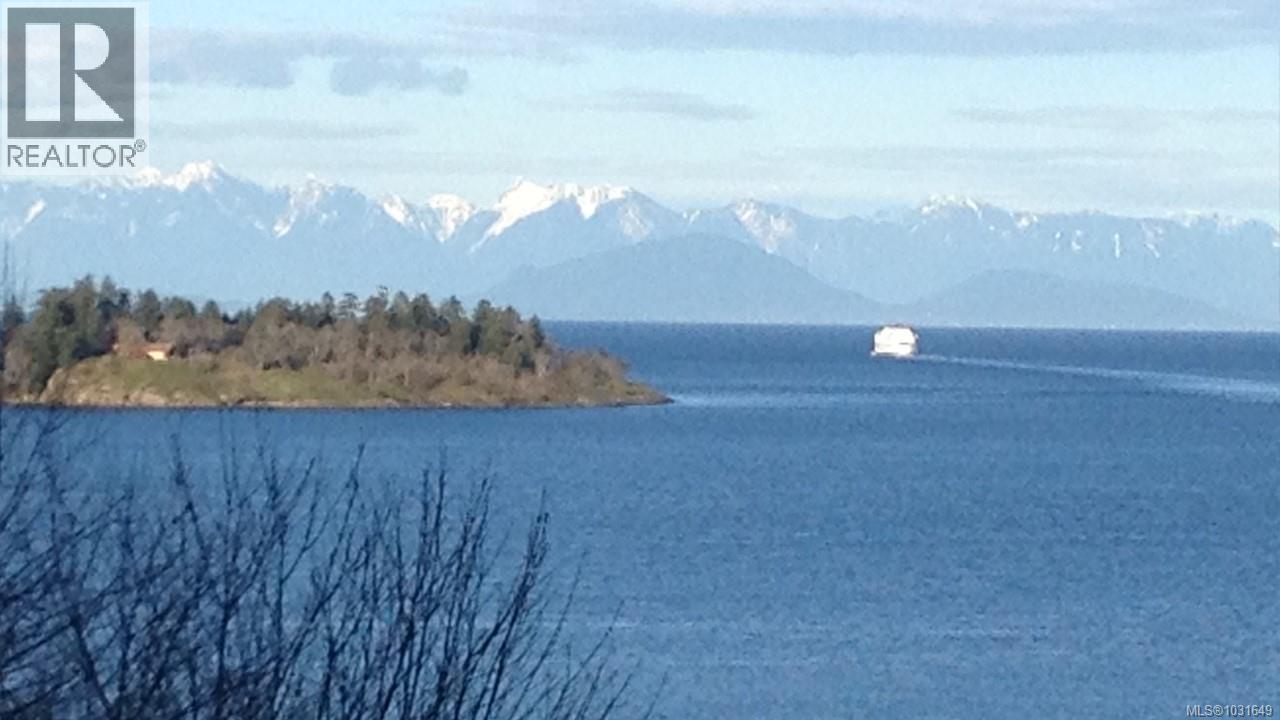 #205 2560 DEPARTURE BAY RD - 20