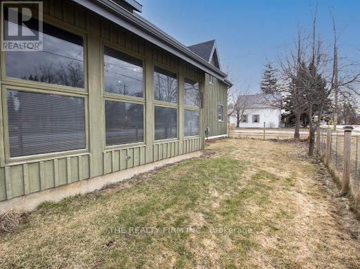 51 HURON ROAD Property Photo