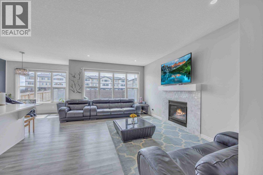 184 CORNERBROOK COMMON NE - 8