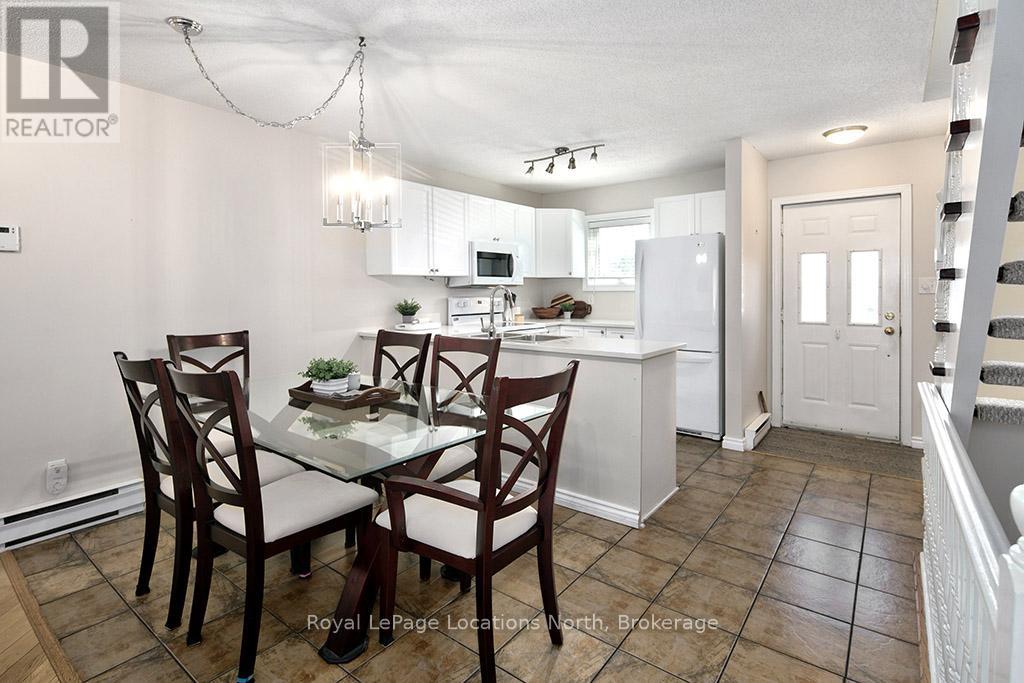 #52 100 ALICE STREET W - 3