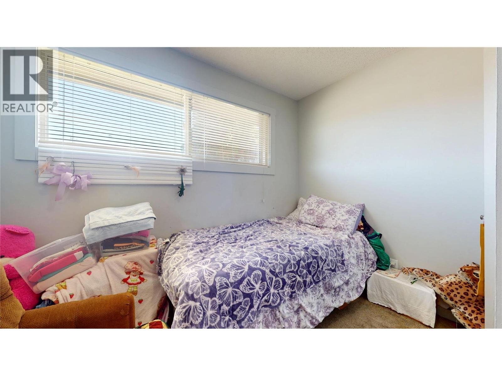 1061 16TH AVENUE S - 13