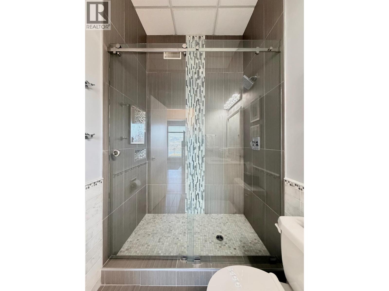 304 ONE QUAIL PLACE - 68