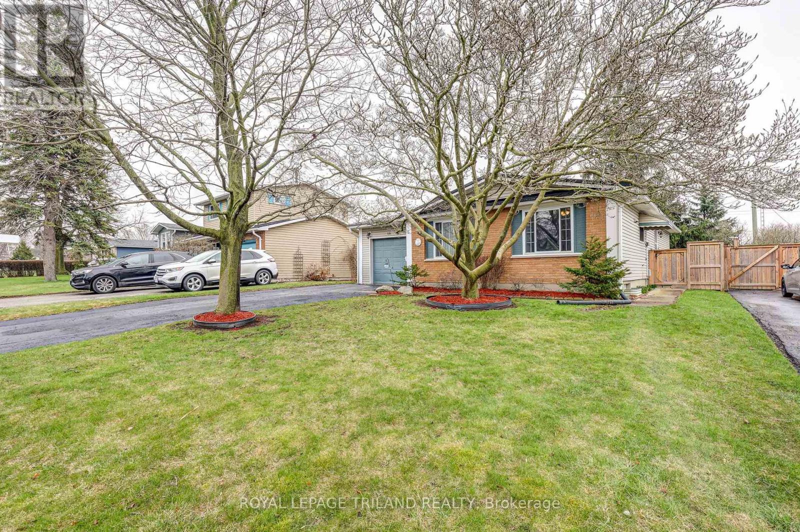 58 VANBUSKIRK DRIVE Property Photo