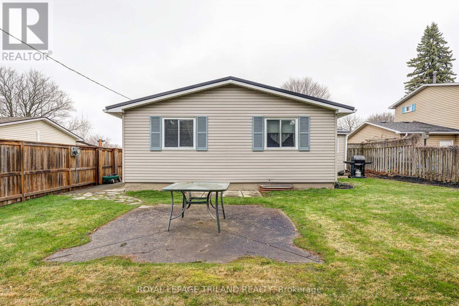 58 VANBUSKIRK DRIVE Property Photo