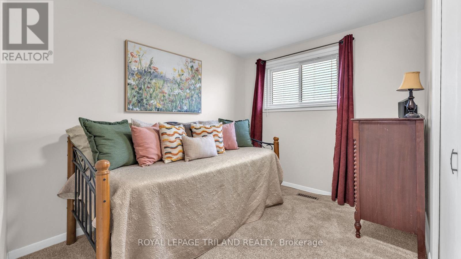 150 BANBURY ROAD Property Photo