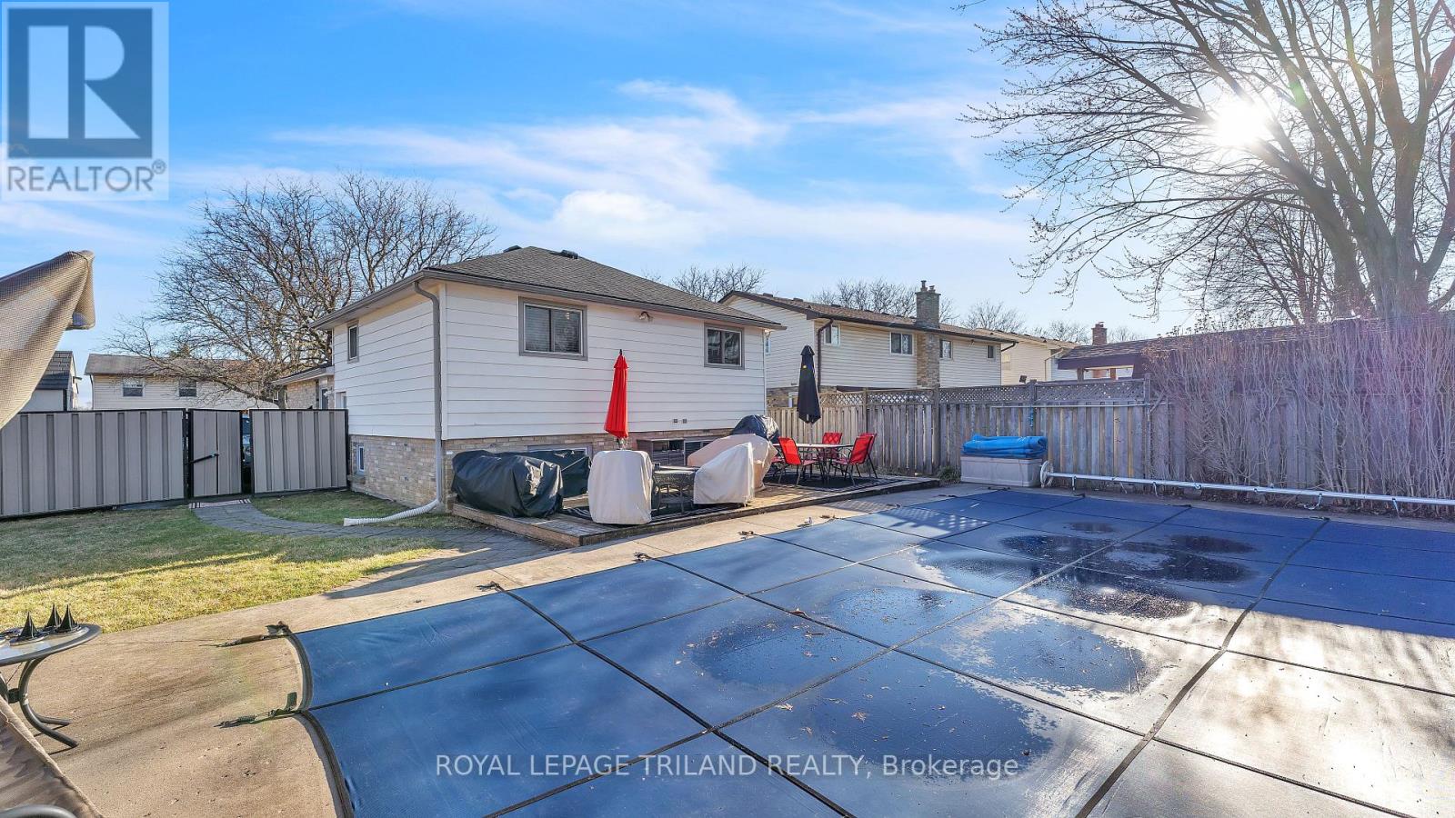 150 BANBURY ROAD Property Photo