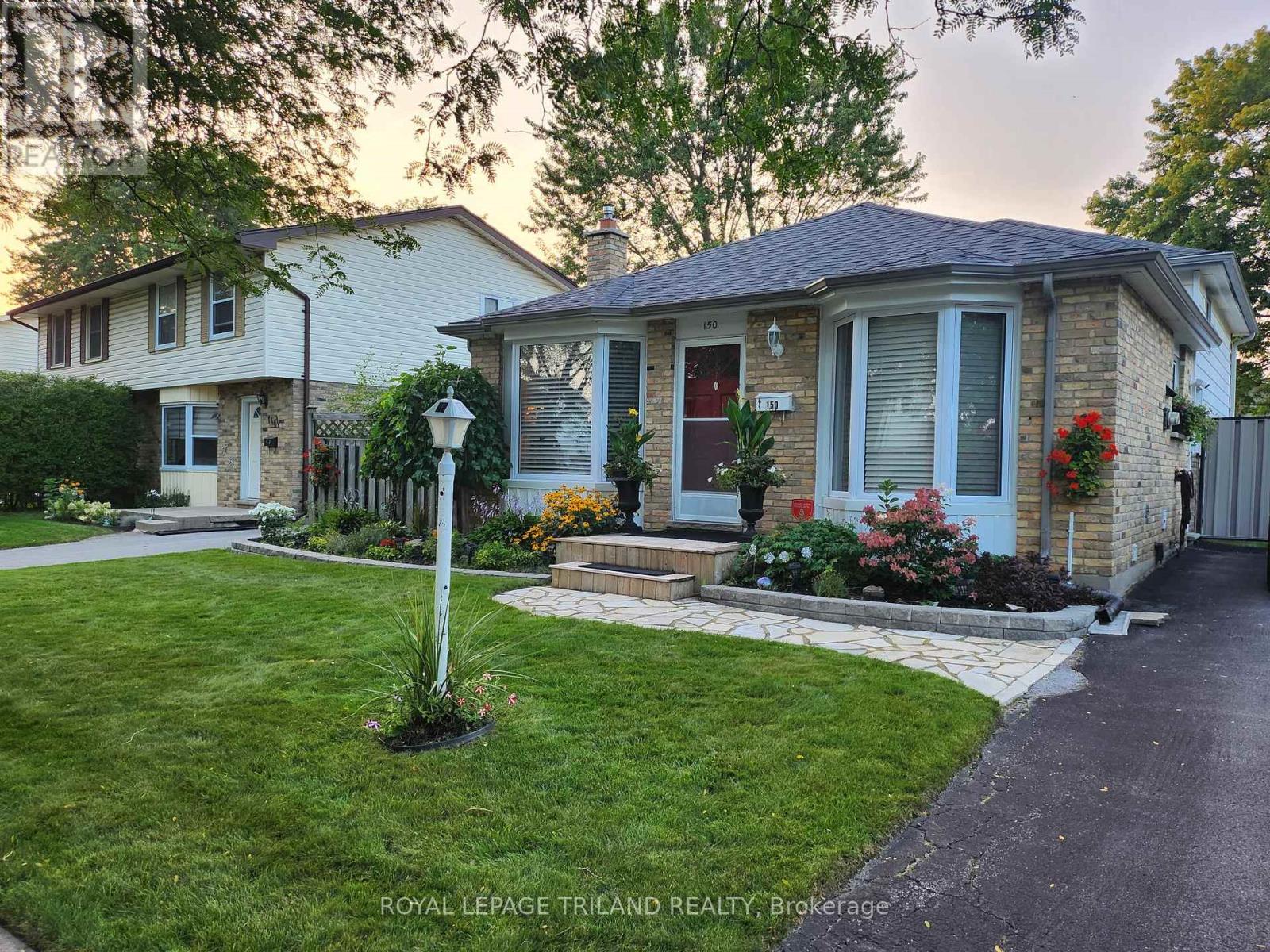 150 BANBURY ROAD Property Photo