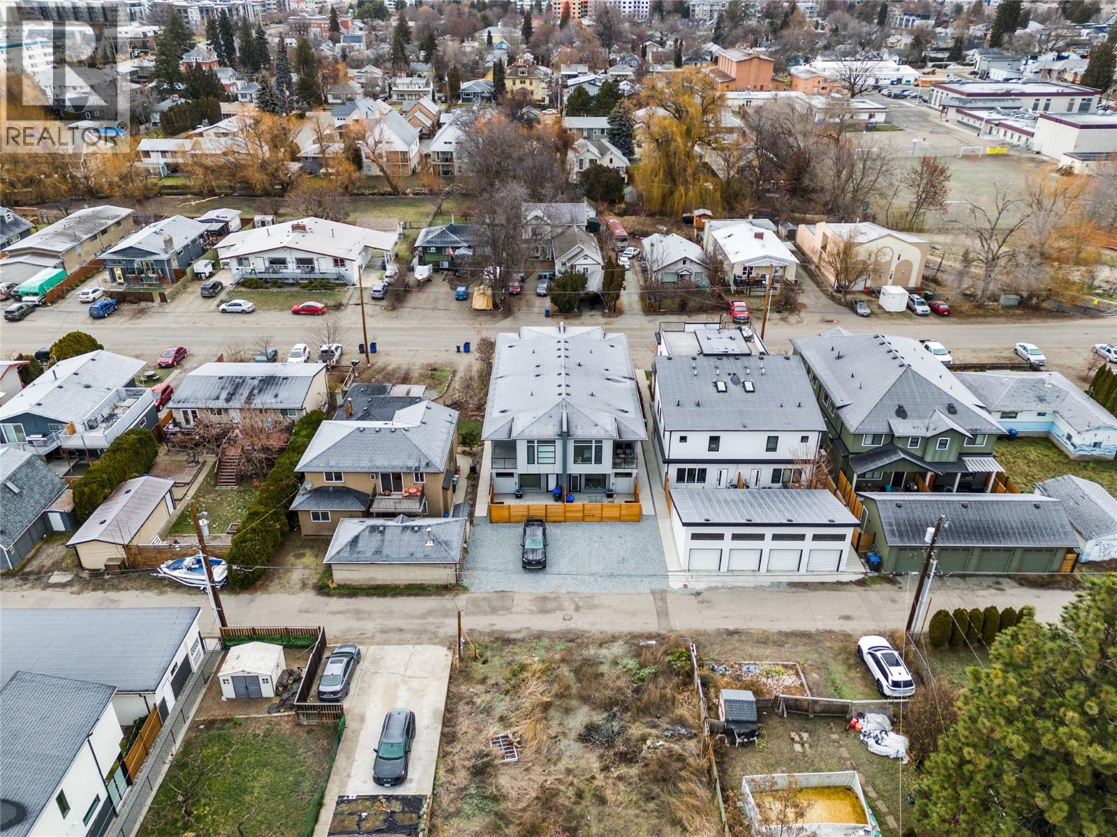 #2 783 BURNE AVENUE - 49