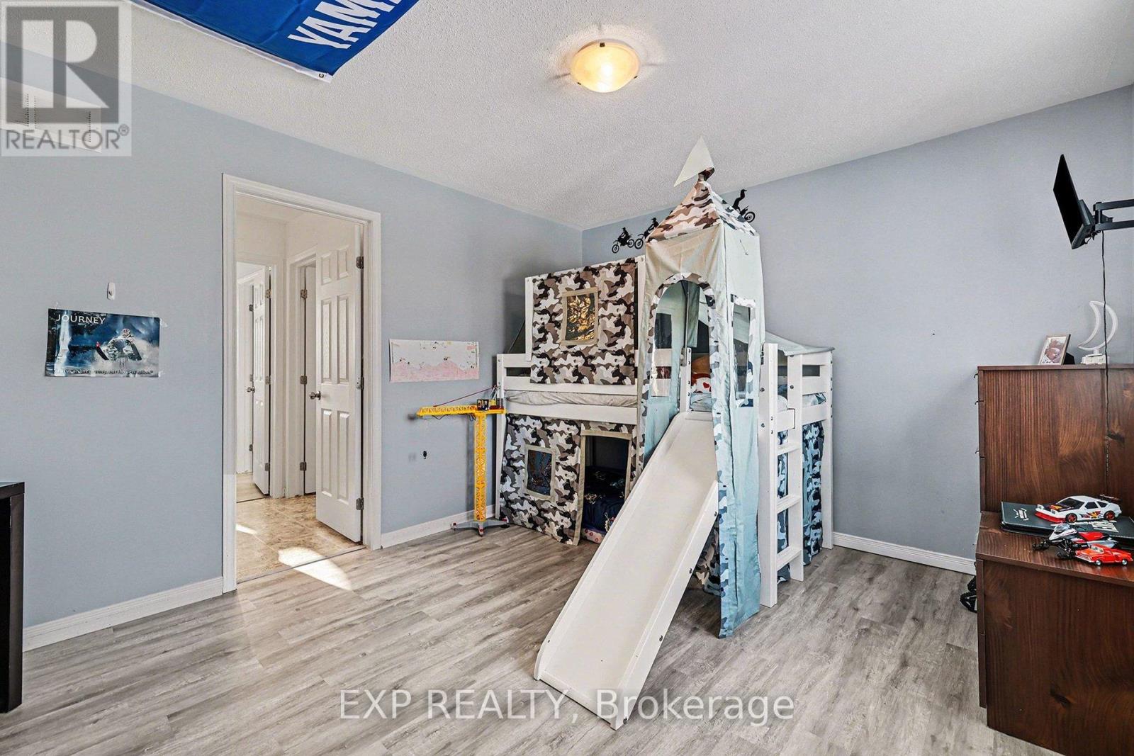 39 WHITE TAIL DRIVE - 36