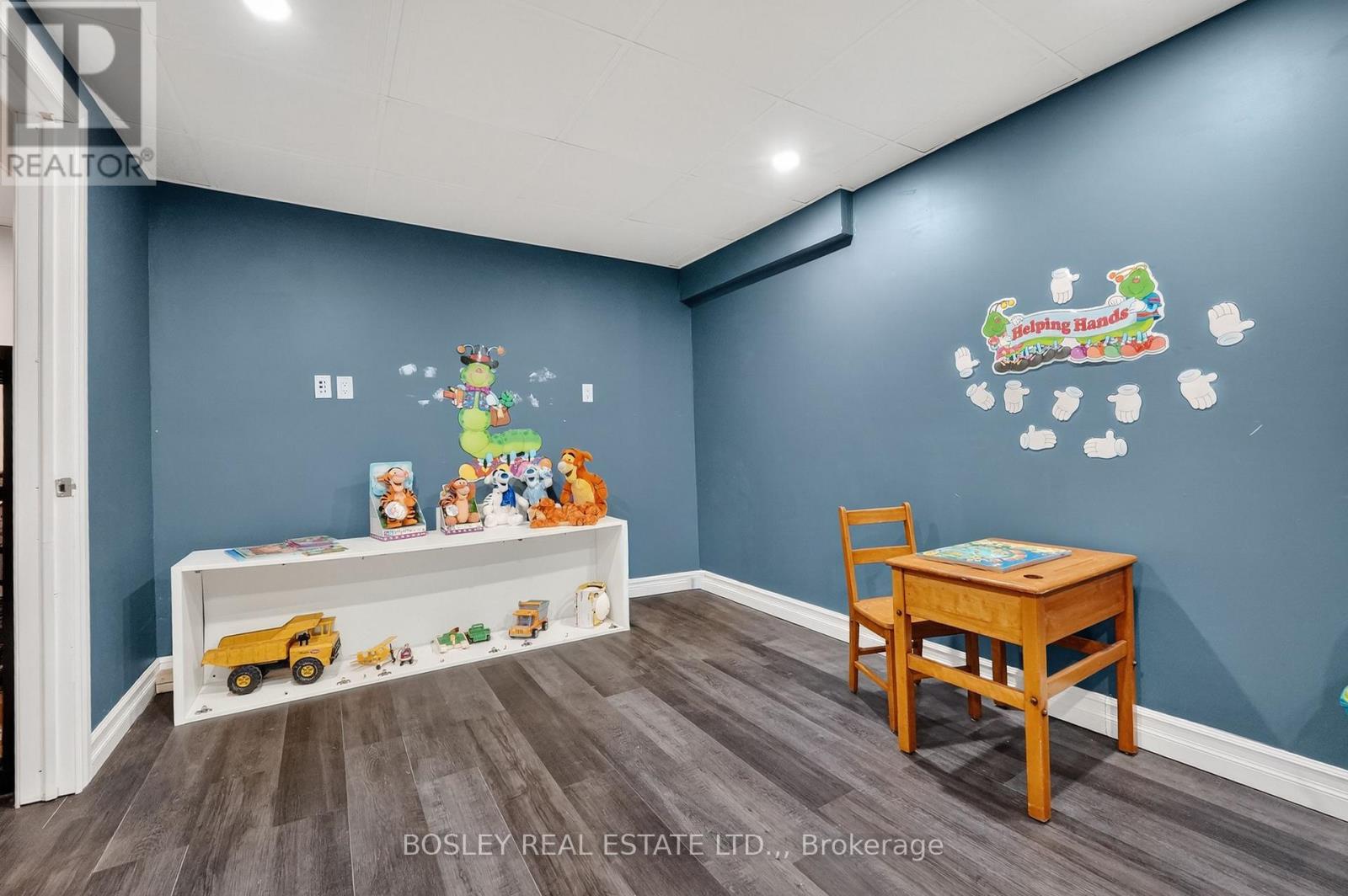Rec room