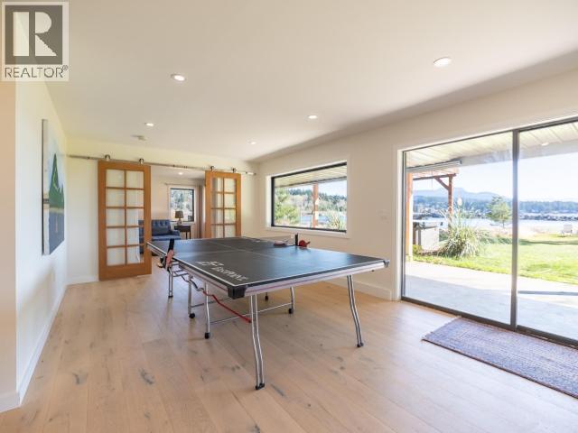 2084 MAHOOD ROAD - 9