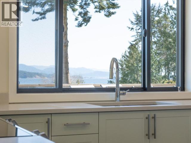 2084 MAHOOD ROAD - 31