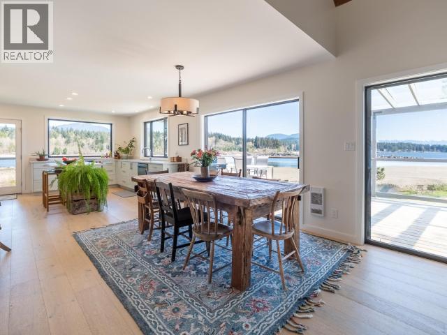 2084 MAHOOD ROAD - 36