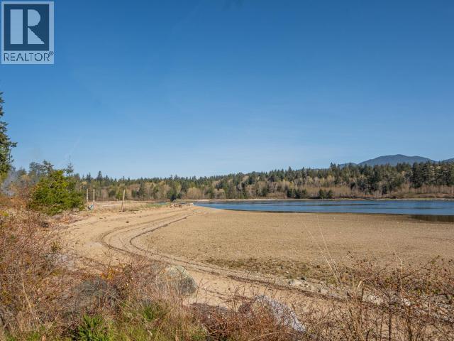 2084 MAHOOD ROAD - 73