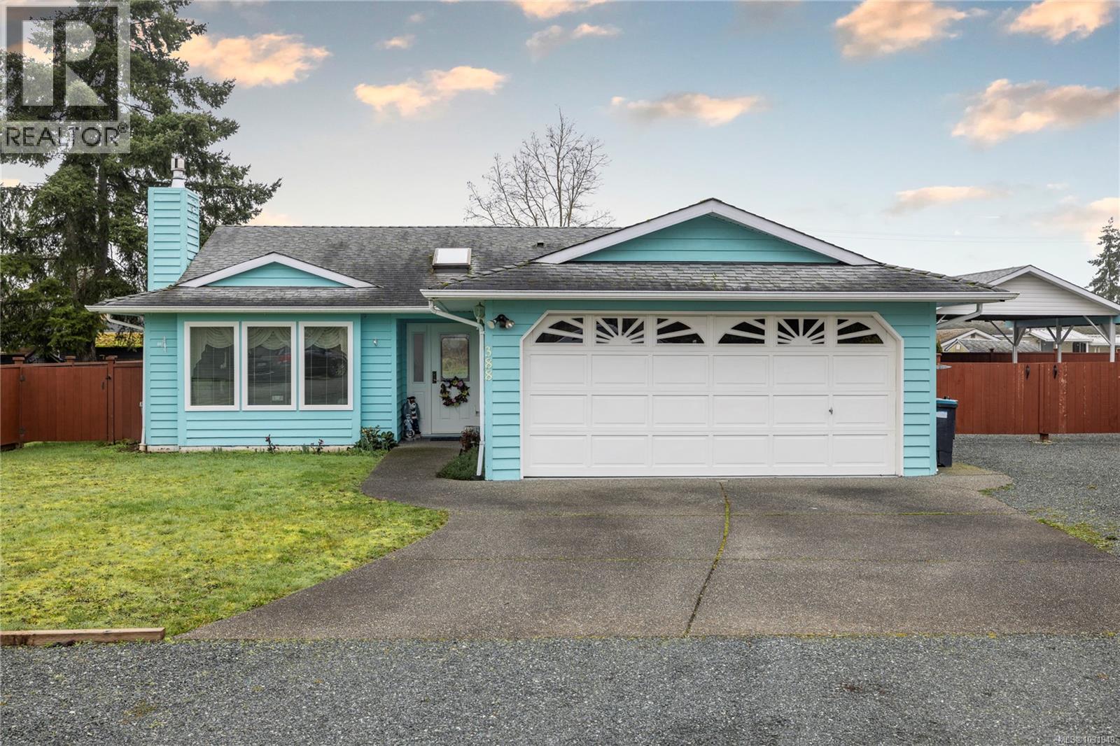 388 McKillop Dr - 1