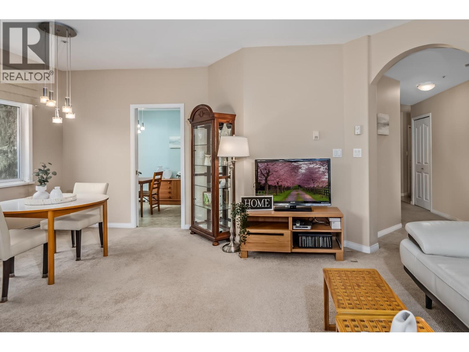 #205-1300 HUNTER Road, Delta