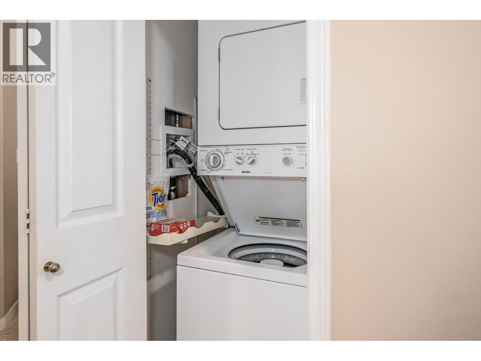 #205-1300 HUNTER Road, Delta