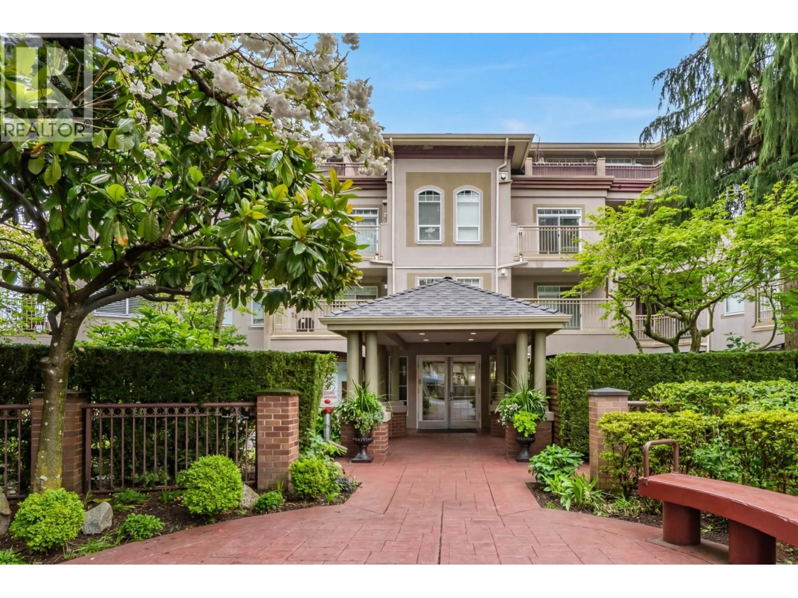 #205-1300 HUNTER Road, Delta