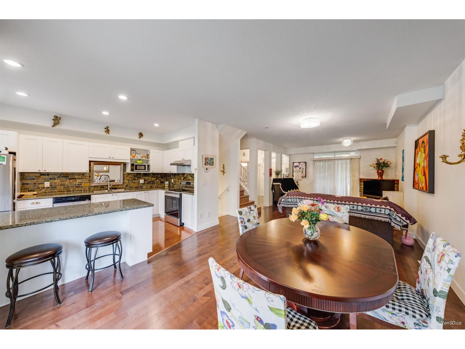 6 15237 36 AVENUE, Surrey