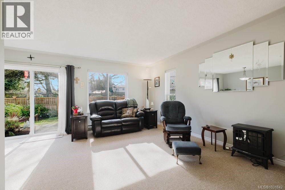 #119 793 MEAFORD AVE - 22