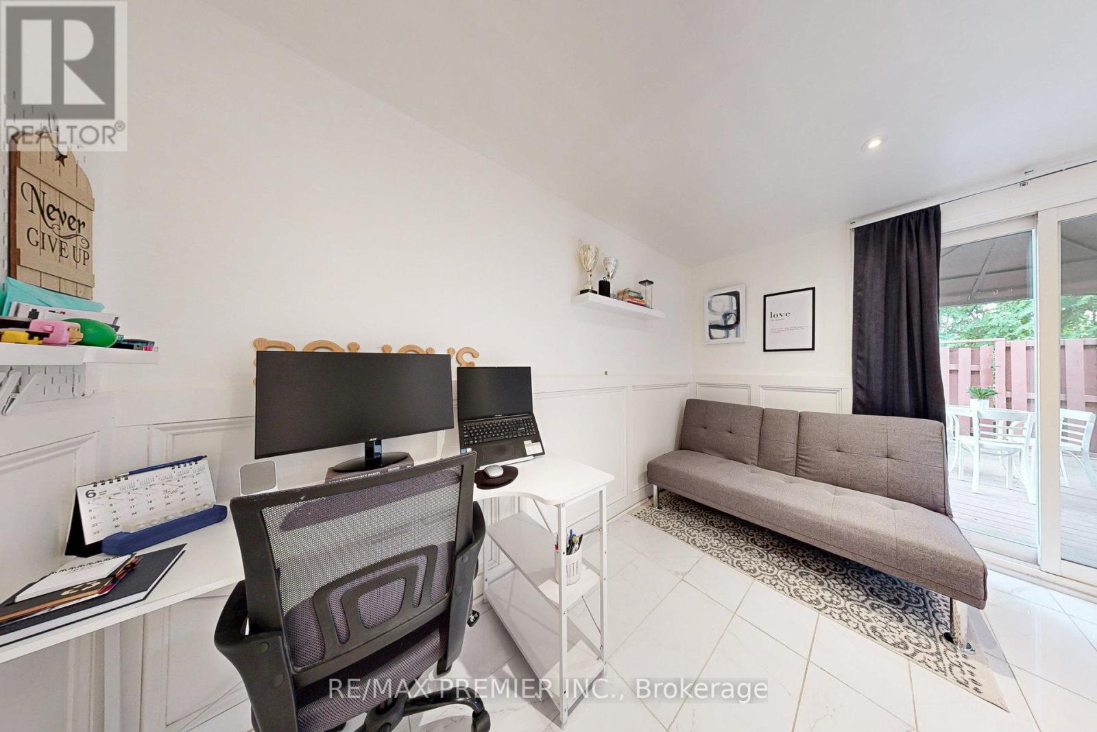 120 ELLERSLIE ROAD - 5