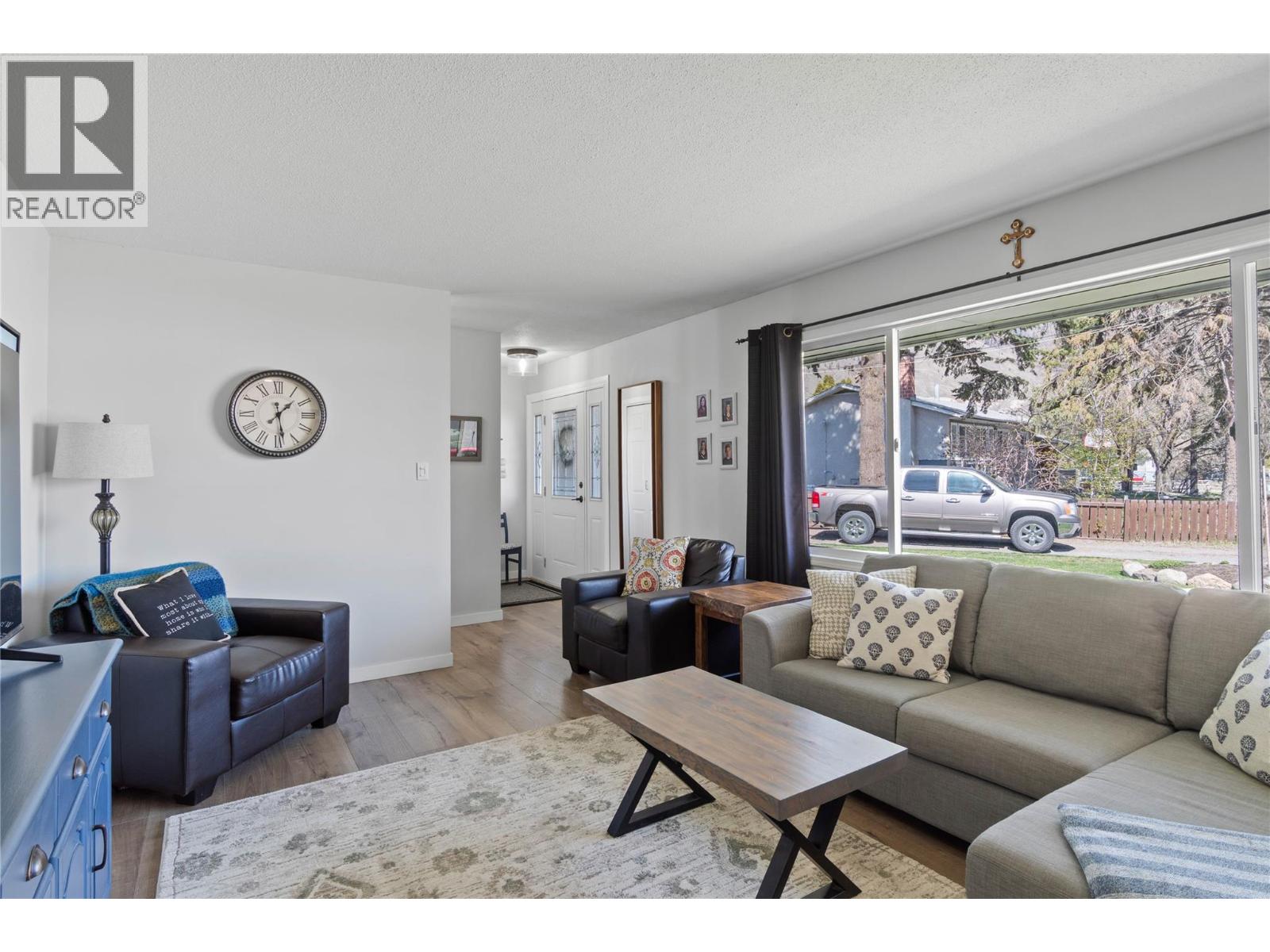 146 CURLEW PLACE - 11