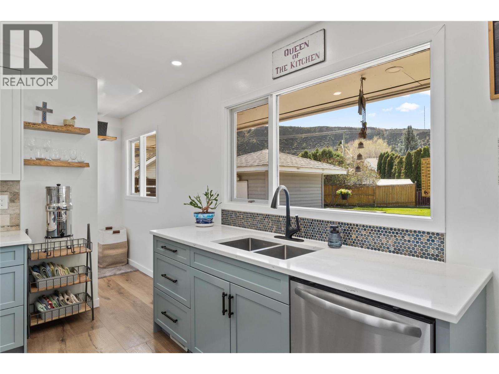 146 CURLEW PLACE - 16