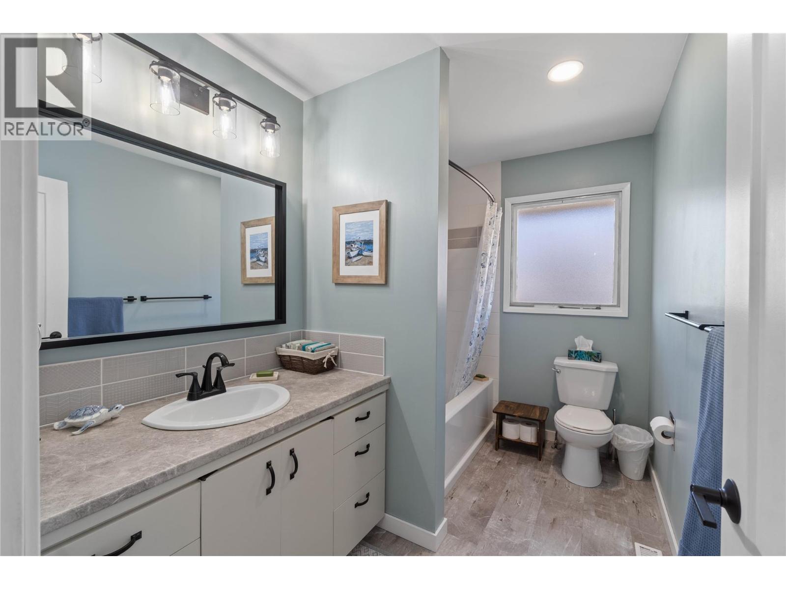 146 CURLEW PLACE - 20