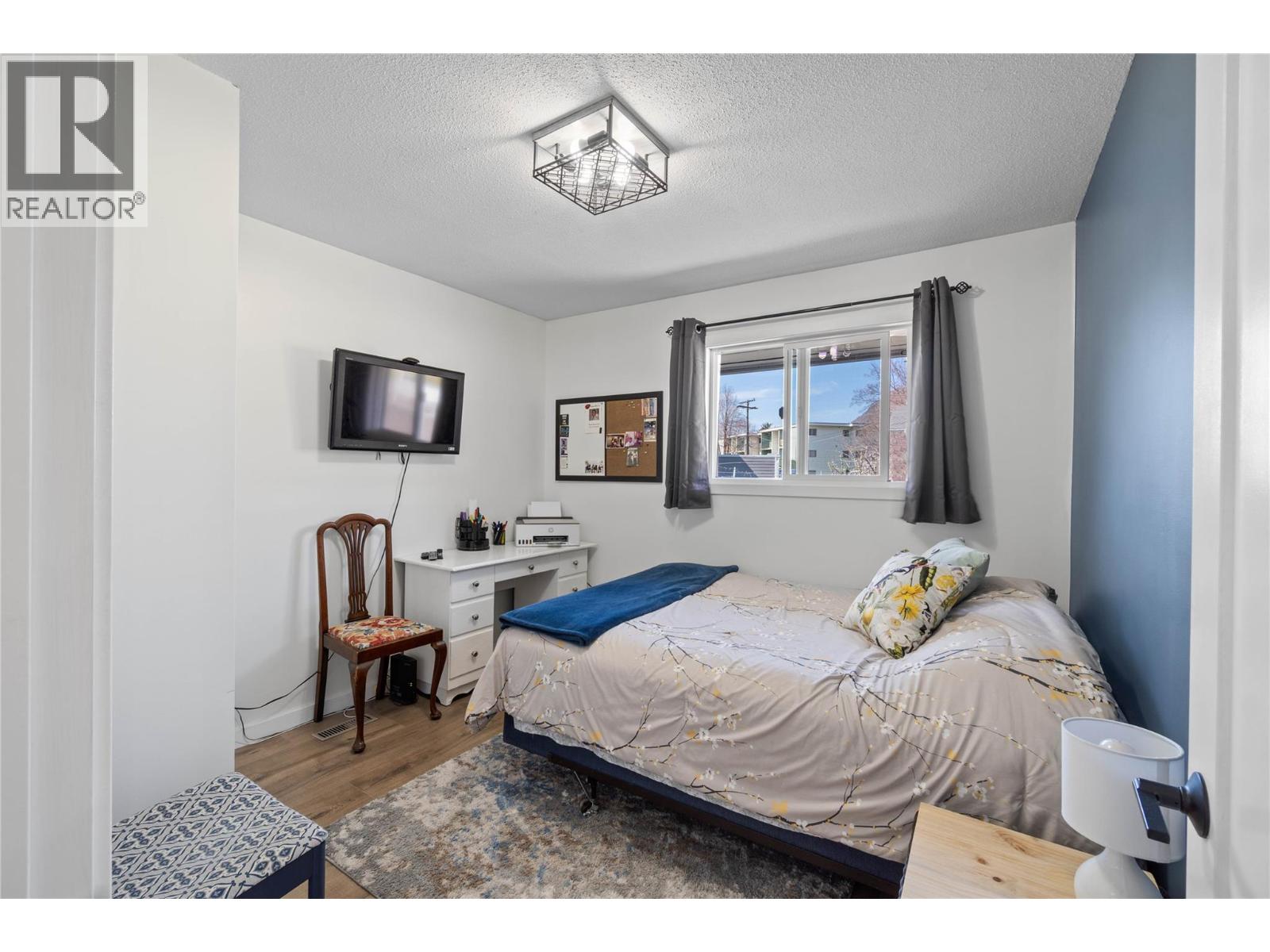 146 CURLEW PLACE - 23