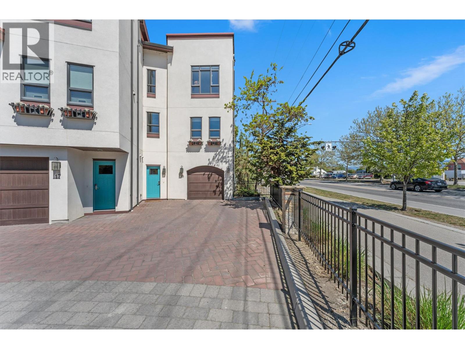 3756 Lakeshore Road Unit# 18, Kelowna