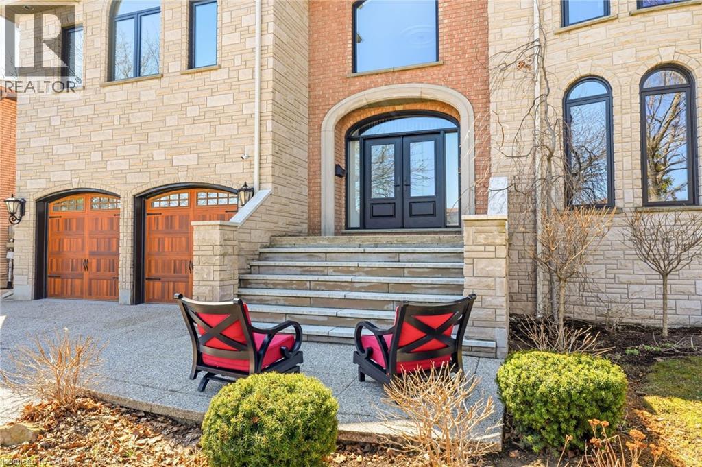 82 MAPLE DRIVE - 4