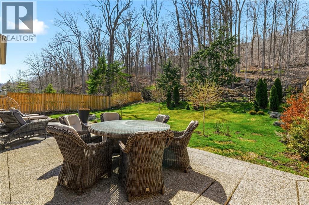 82 MAPLE DRIVE - 42