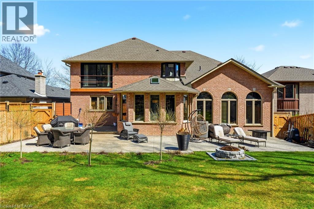 82 MAPLE DRIVE - 43