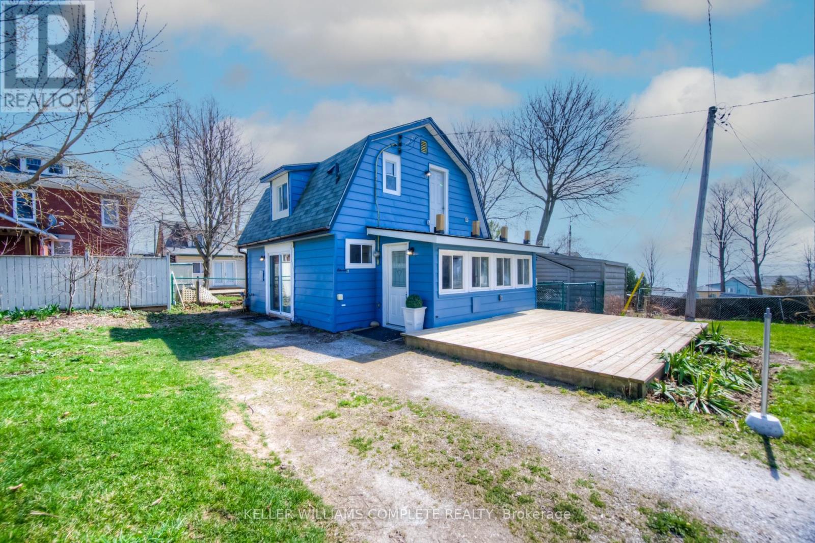11C GLENWOOD STREET - 1