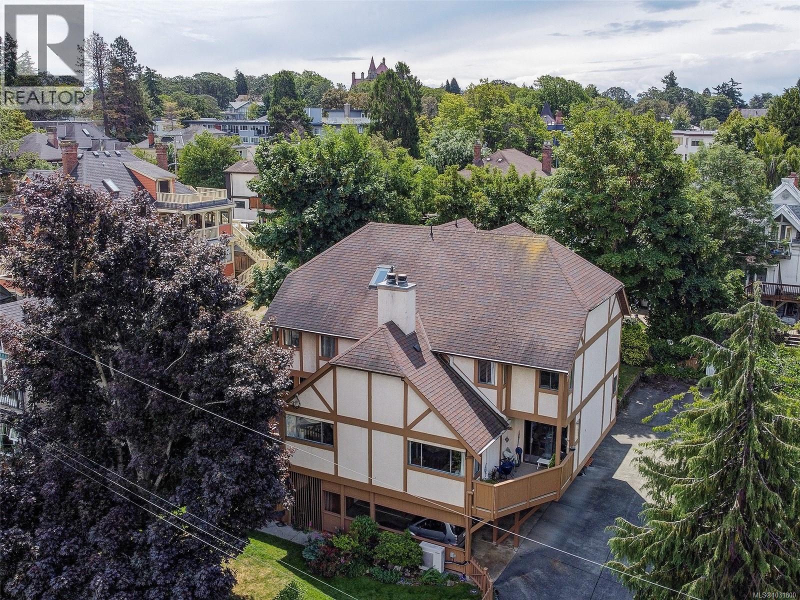 1335 Rudlin St - 31