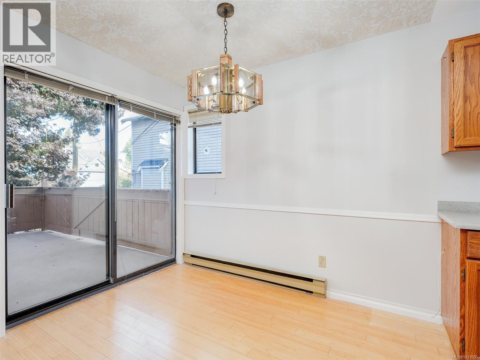 1335 Rudlin St - 9