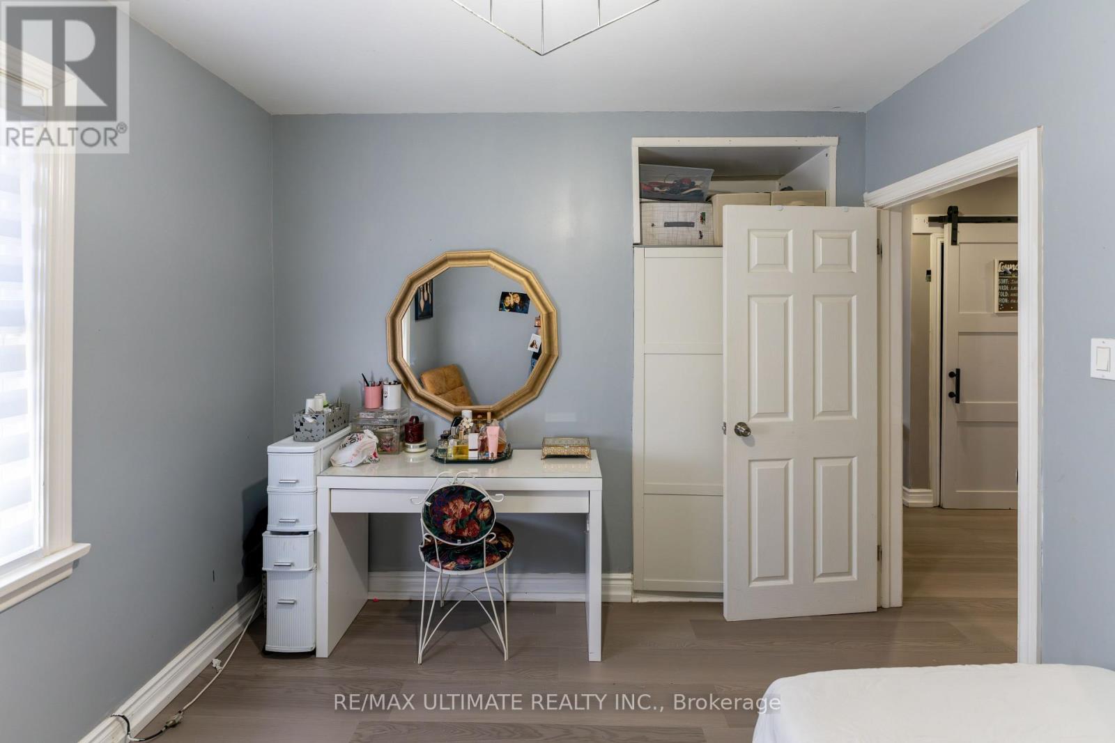 21 BENWAY DRIVE - 32