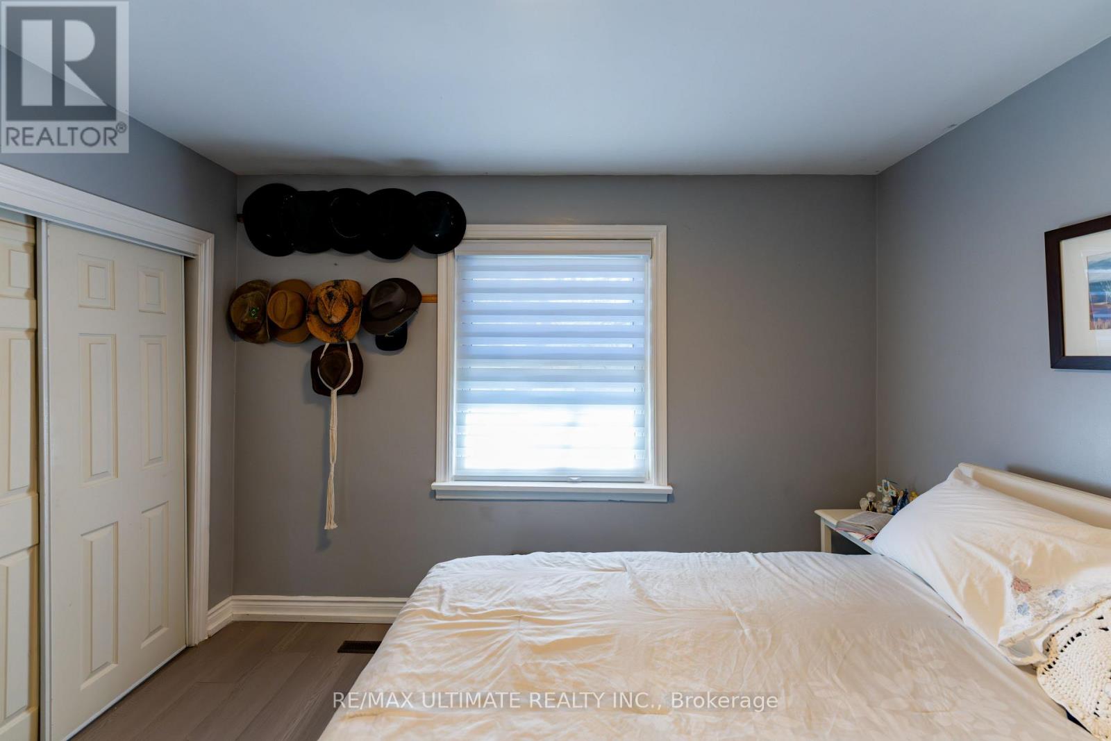 21 BENWAY DRIVE - 26