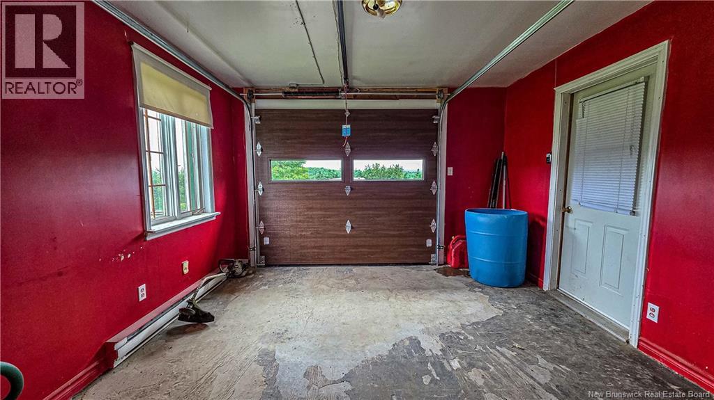 4751 Route 104 — photo 35