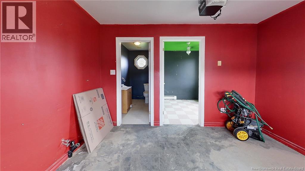 4751 Route 104 — photo 33