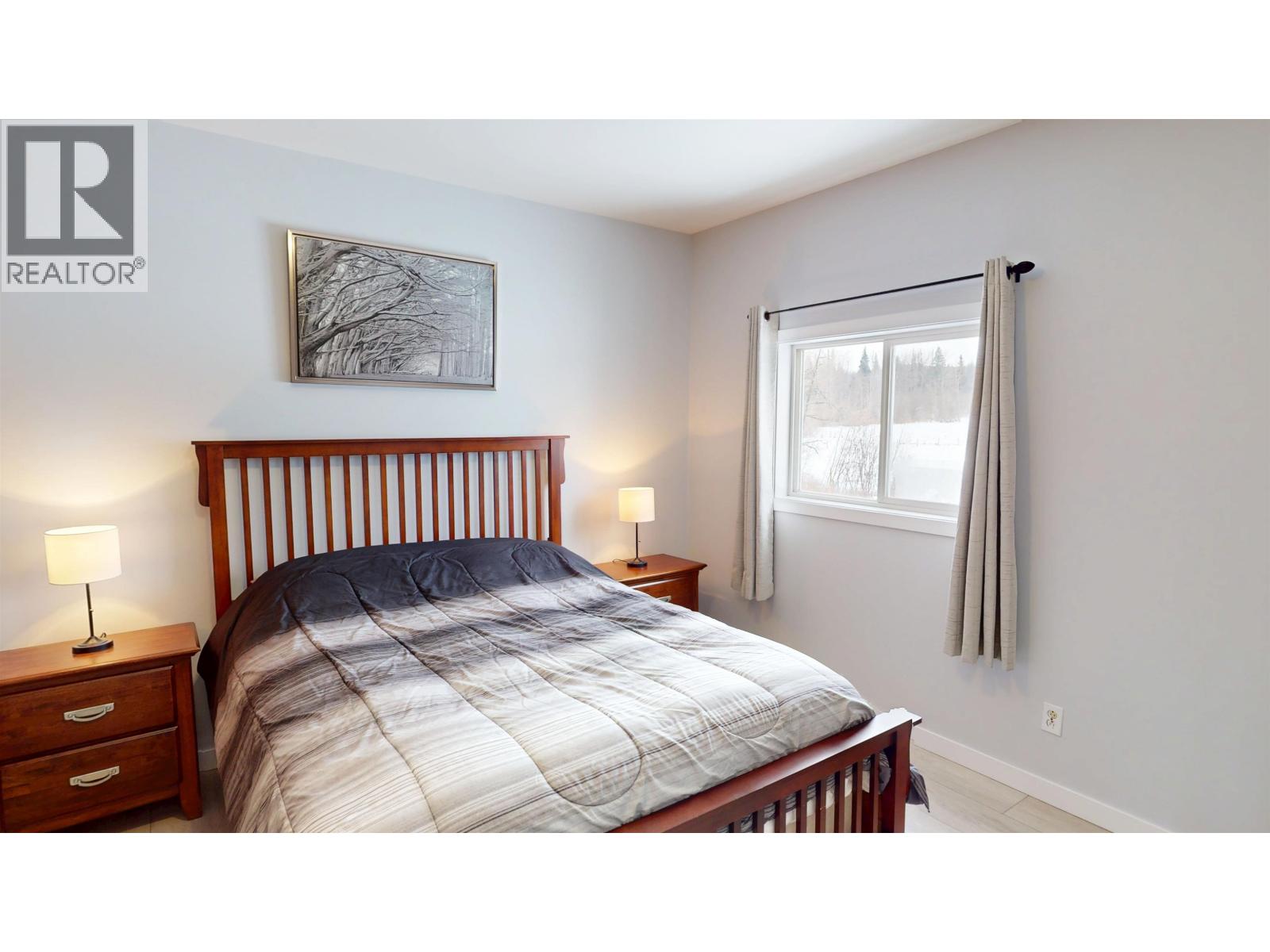 2107 RAWLINGS ROAD, Quesnel