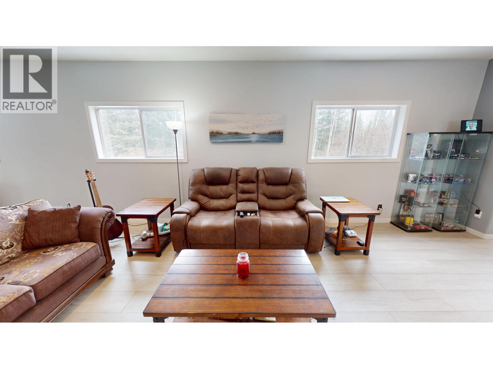 2107 RAWLINGS ROAD, Quesnel