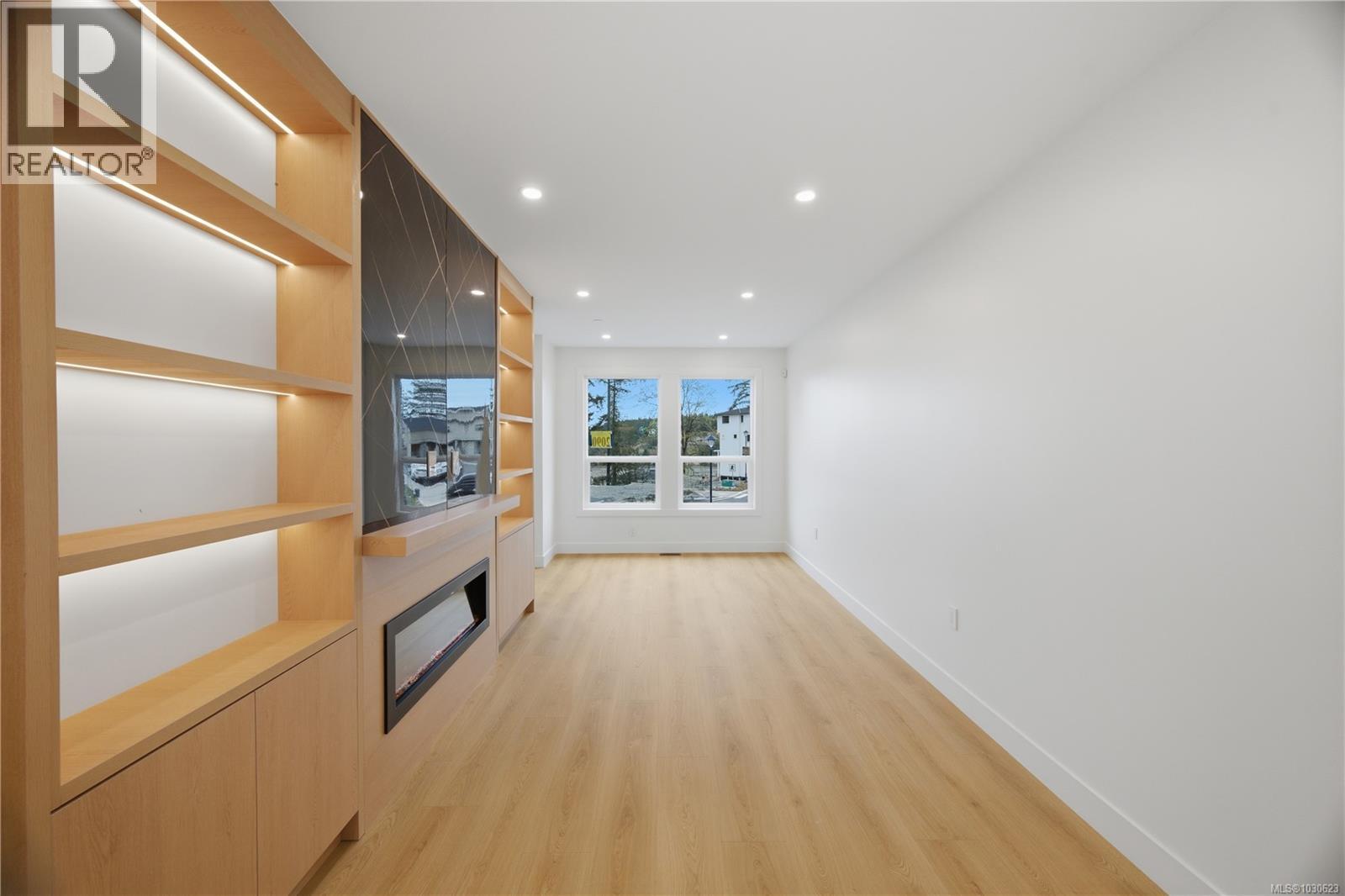  2090 Kingbird Drive, Langford
