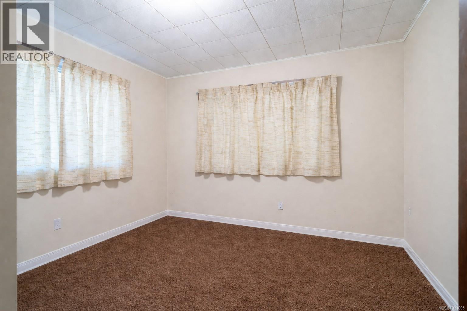 464 Renfrew St - 21