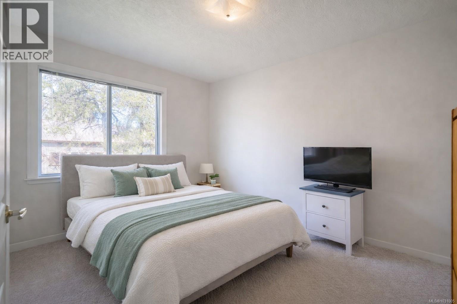 464 Renfrew St - 14