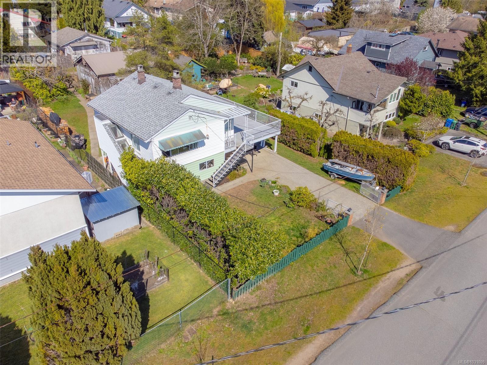 464 Renfrew St - 39