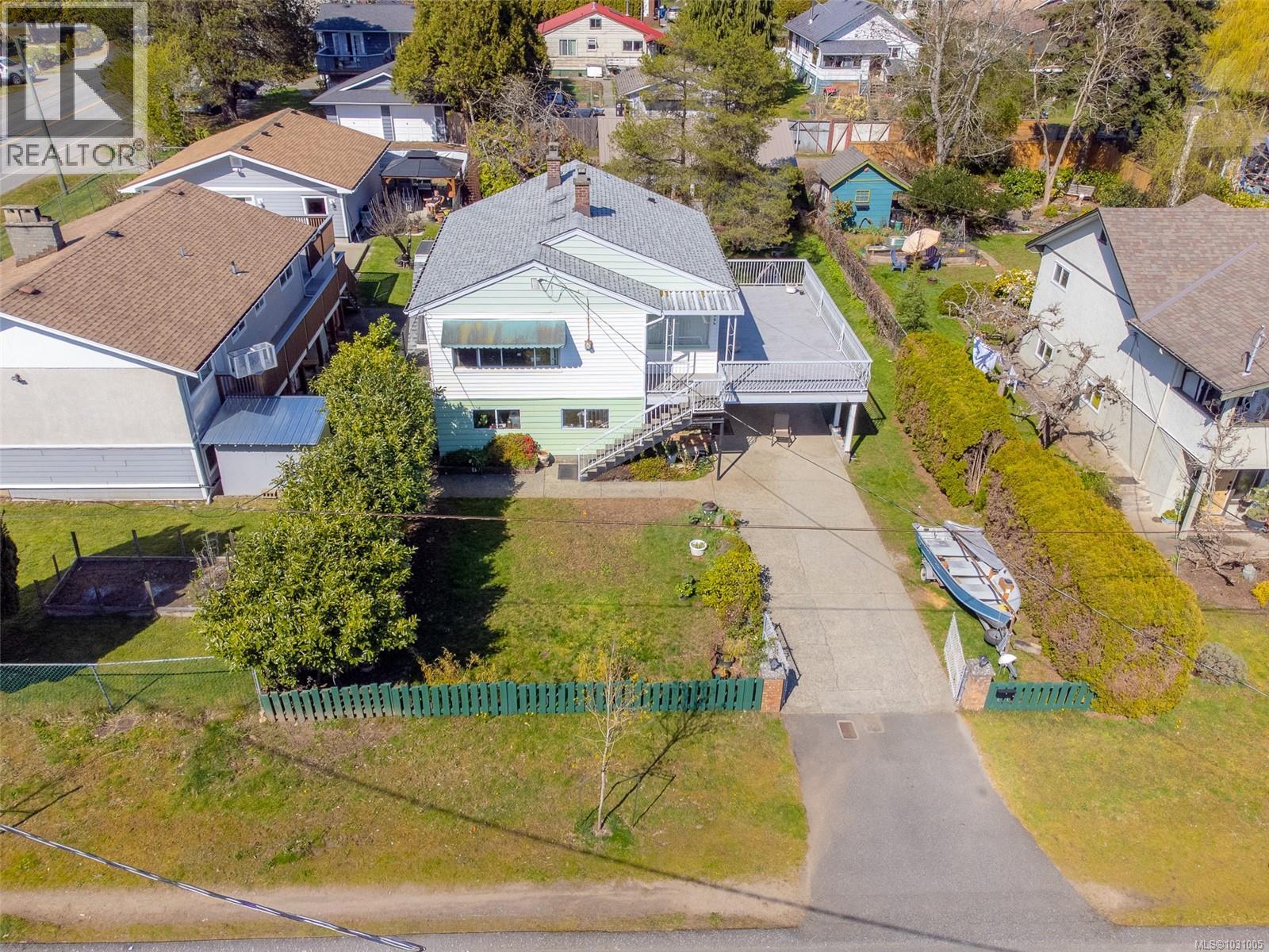 464 Renfrew St - 40