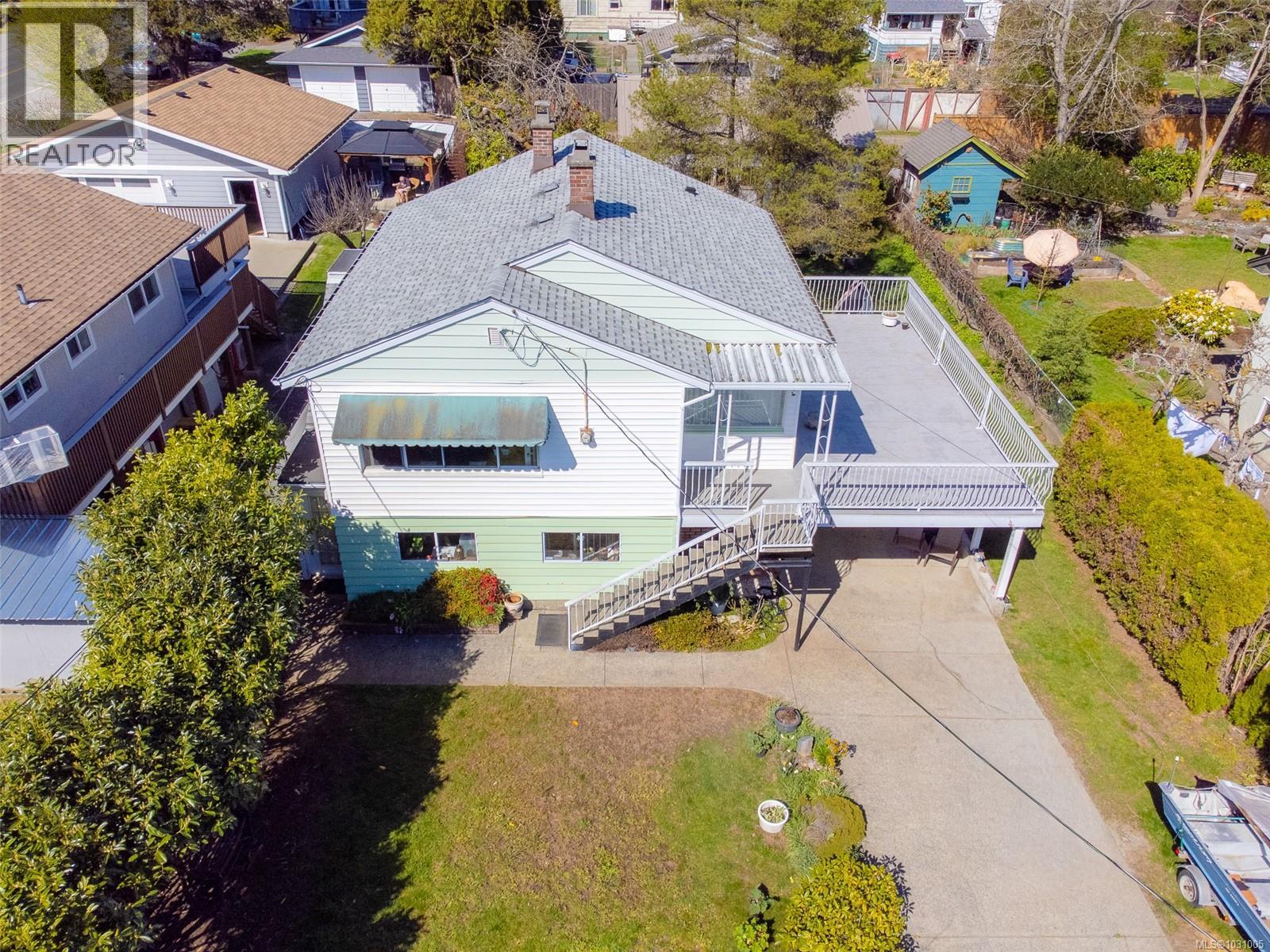 464 Renfrew St - 42