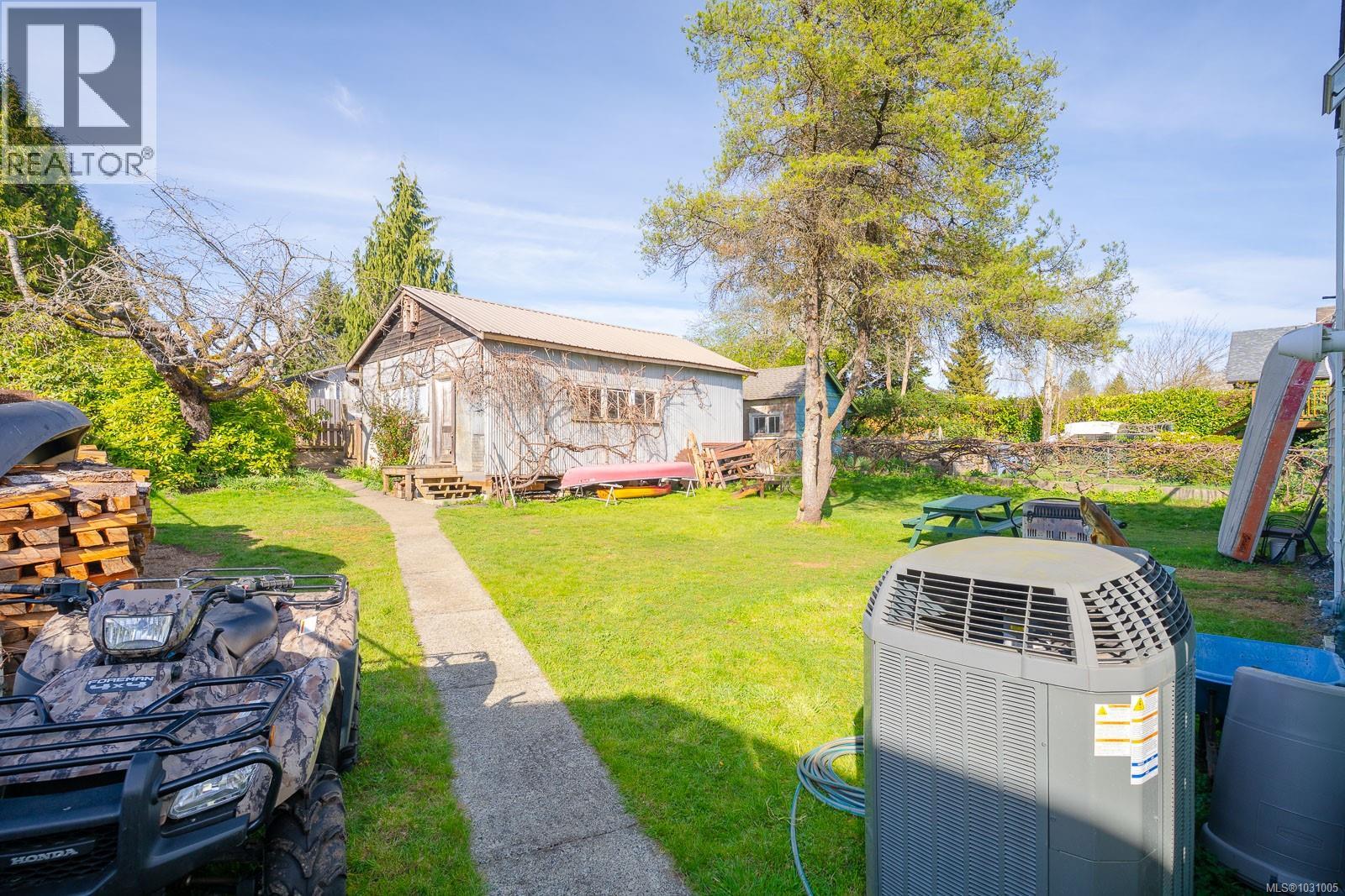 464 Renfrew St - 31